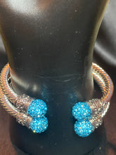 Load image into Gallery viewer, Blue rhinestone cable bangles
