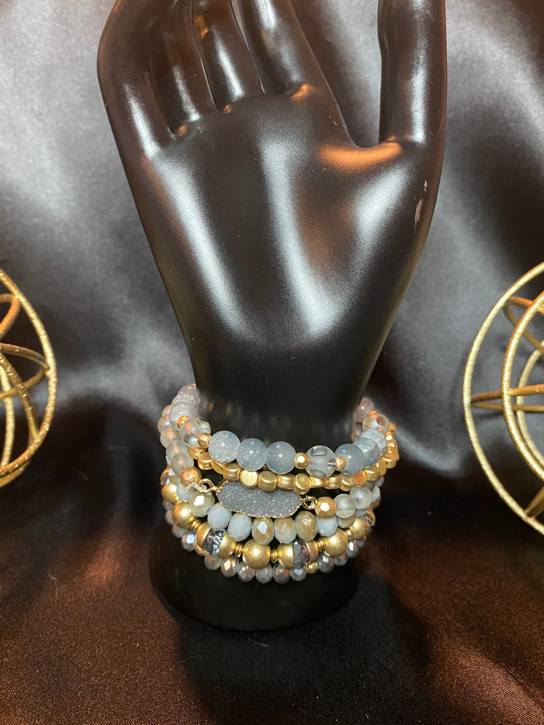 Gray druzy beaded bracelet set